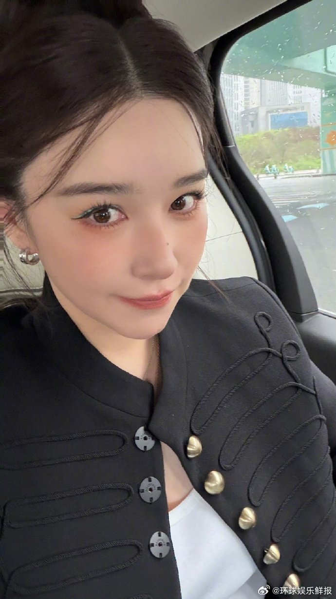 阚清子乘风初舞台薄荷眼妆阚清子也太会了！薄荷眼妆温柔又灵动，美出新高度乘风202