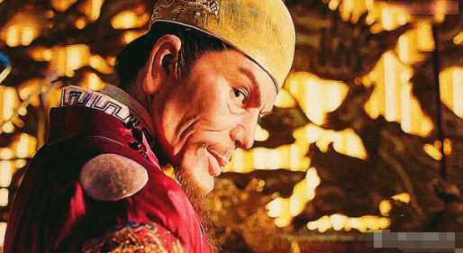 1382年，五十一岁的马皇后病重。朱元璋情急之下口出狠话，说她要是执意赴死，后宫