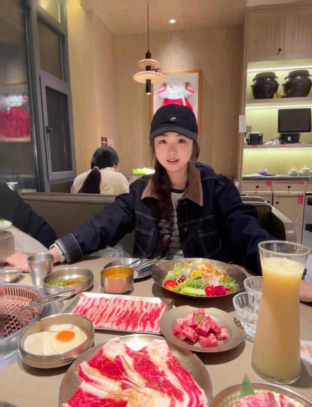 最近是舒适休闲穿搭ootd穿搭 日常分享