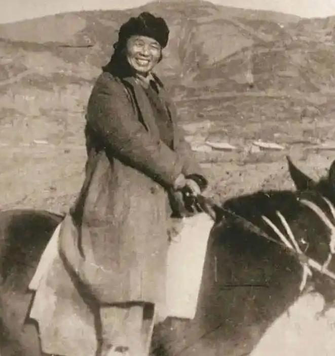 她是红军唯一女师长，功勋卓著，为什么55年大授衔没有她？她是唯一一个被认定为红军