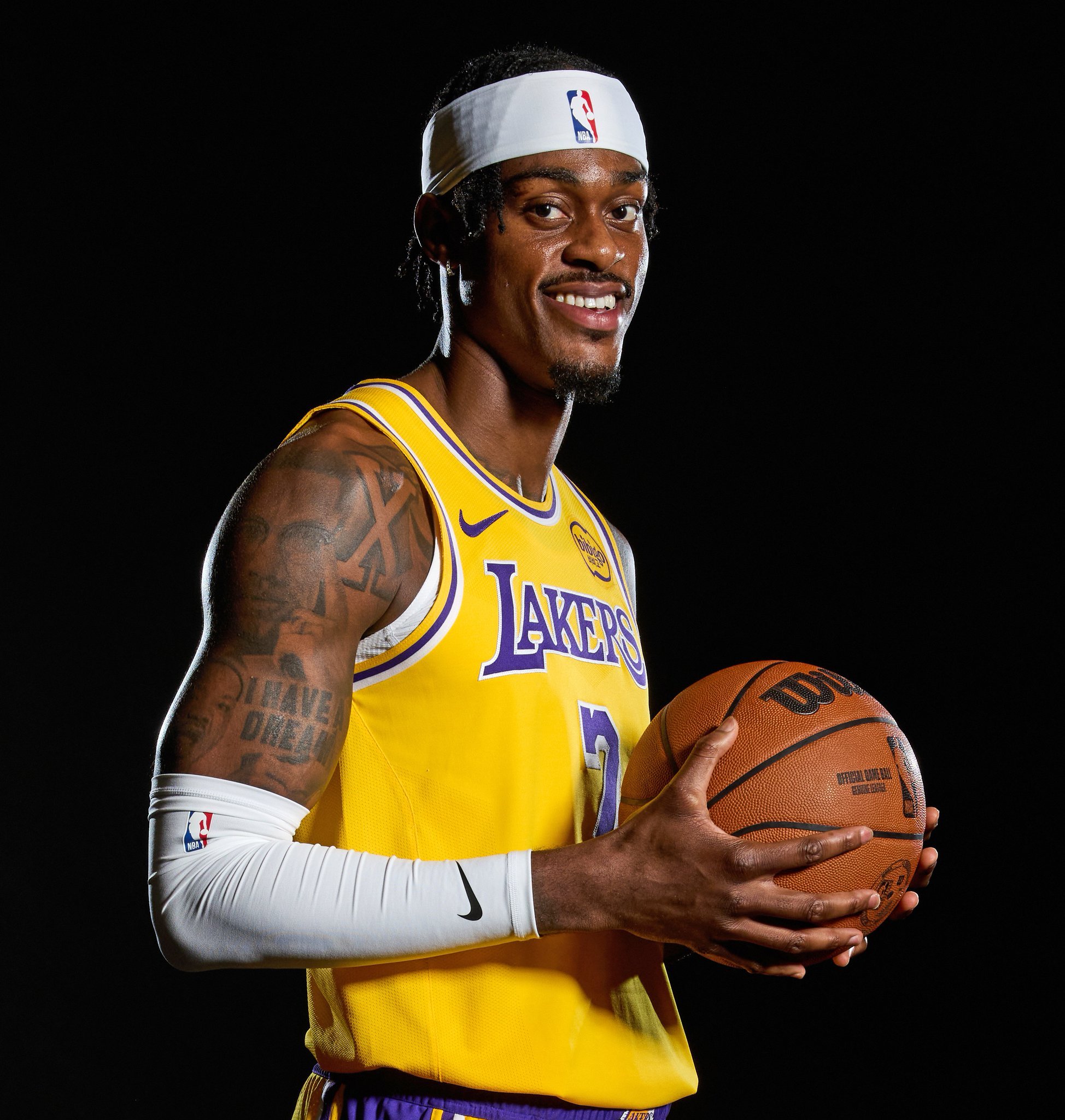 祝范德比尔特27岁生日快乐🎂🎁 