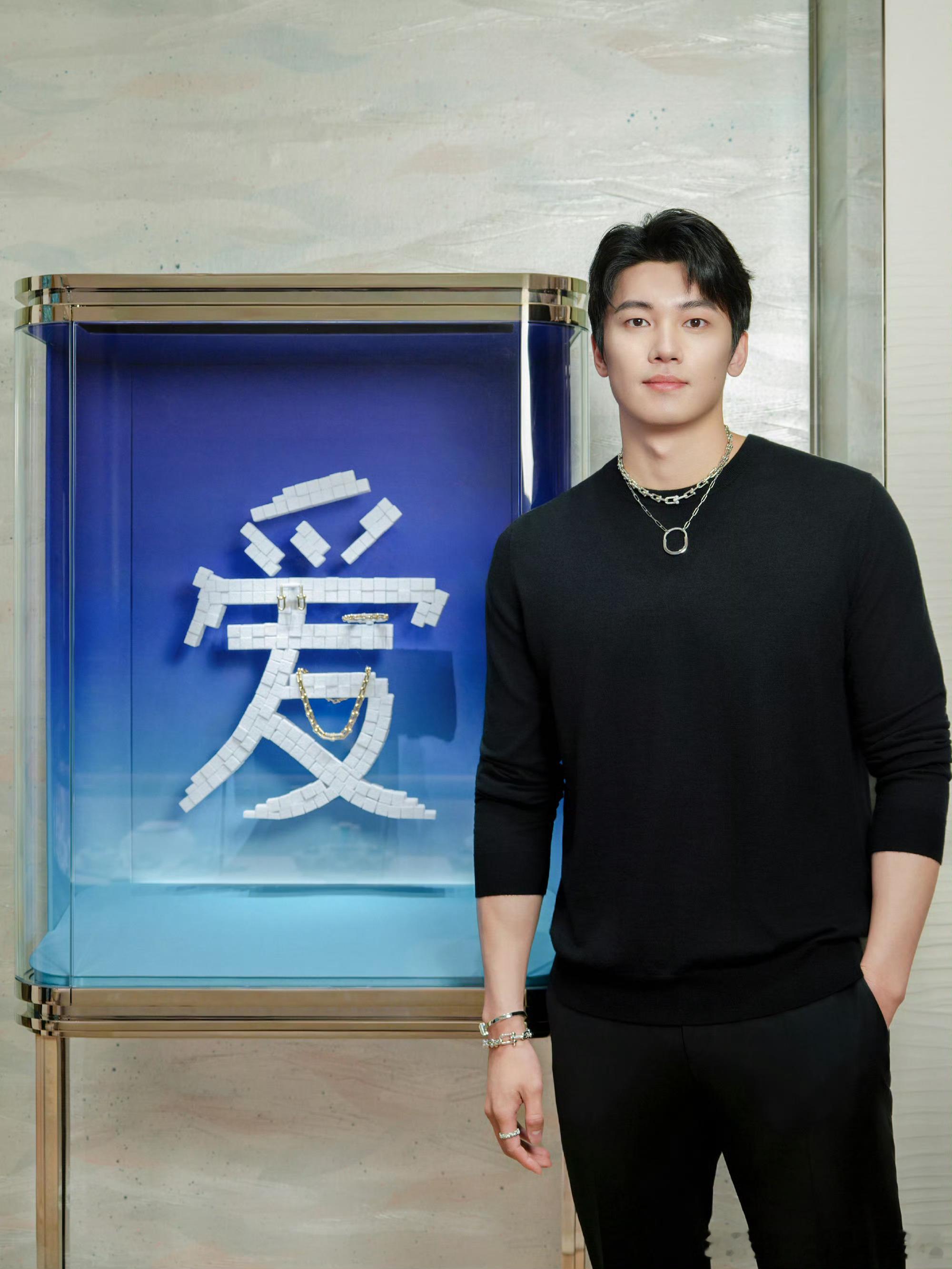 汪顺的2026｜蒂芙尼上海ifc精品店焕新启幕，品牌挚友汪顺现身启幕活动，共迎马