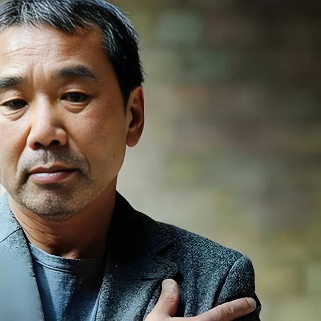 村上春树说：“人到了一定年龄，就会发现，没有喜欢的东西了，也没有喜欢的人了，好像