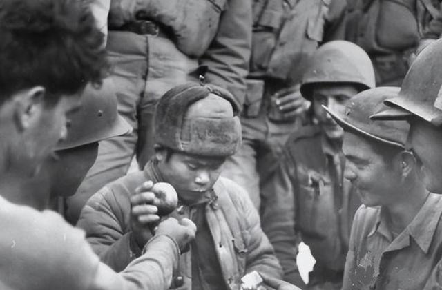 1954年，55名被俘的志愿军战士，选择前往中立国巴西。他们放弃了回到中国，独自
