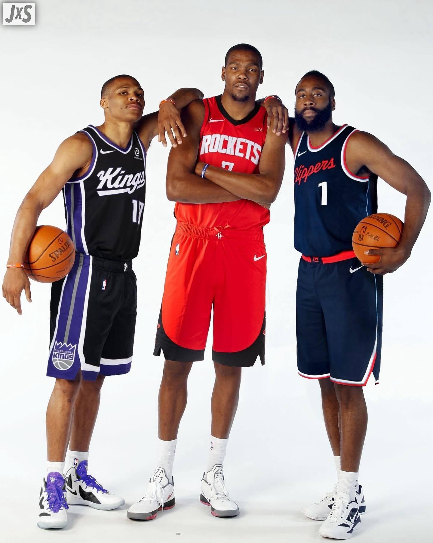 曾经的雷霆三少，生涯到了这个阶段，都陷入了漂泊不定的境遇，这哥仨谁更有机会在生涯