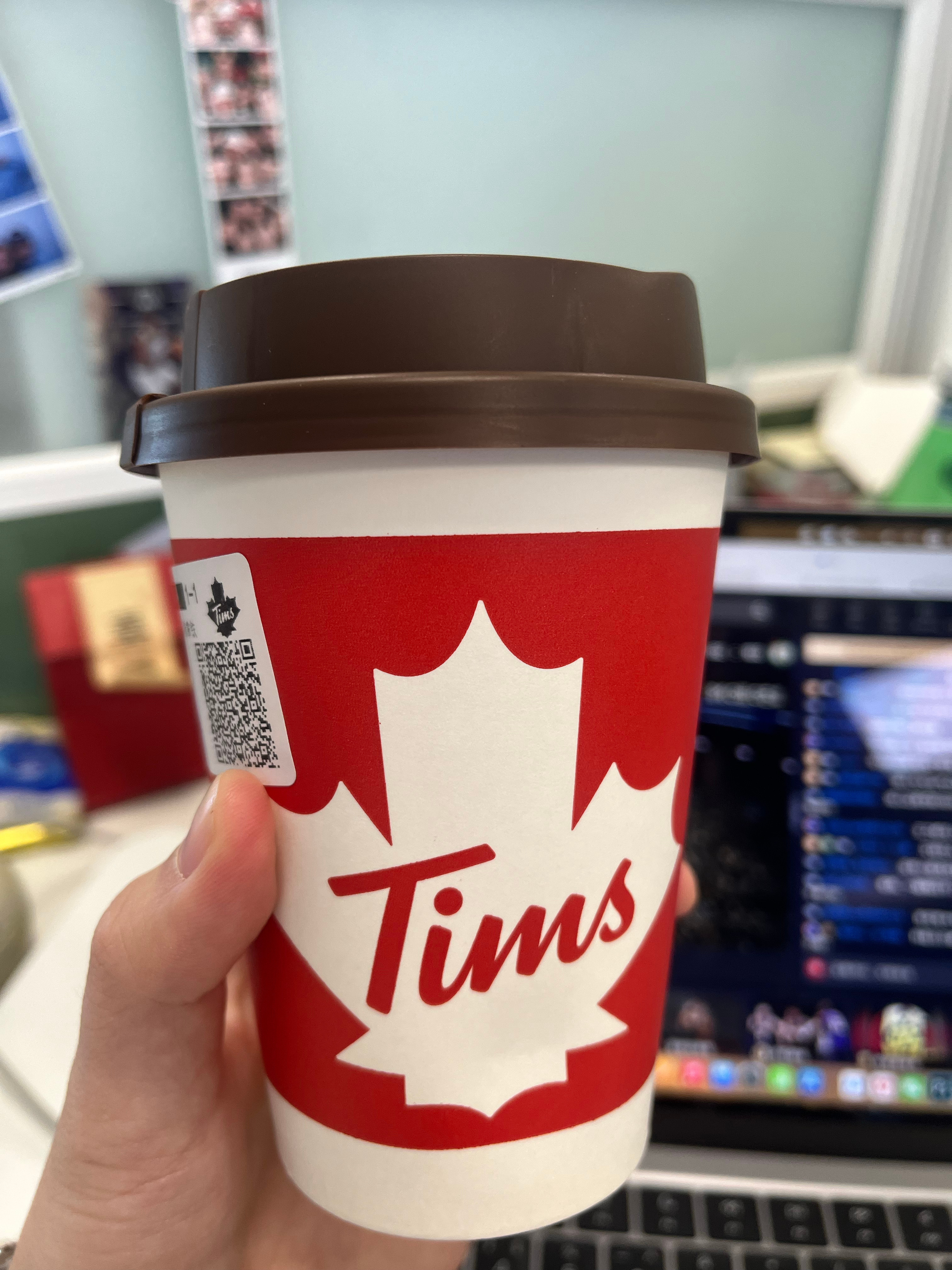 太久没喝咖啡☕️  忍不住了，然后打开比赛一看麻了   东契奇预计对阵76人复出