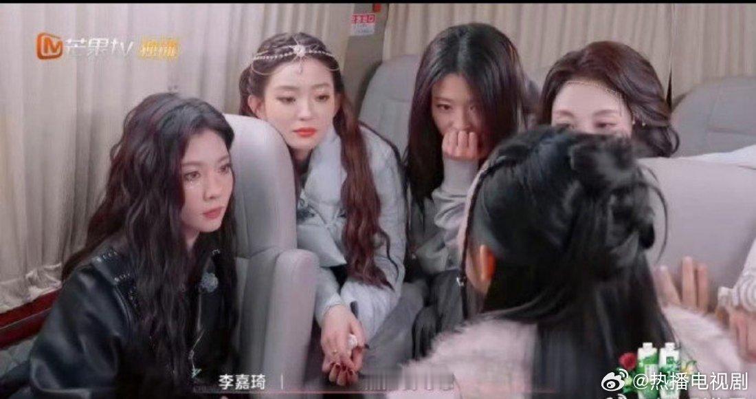 张小婉推荐了李嘉琦没有推荐管乐张小婉毫不犹豫推荐李嘉琦，但是没有推荐管乐，ohn