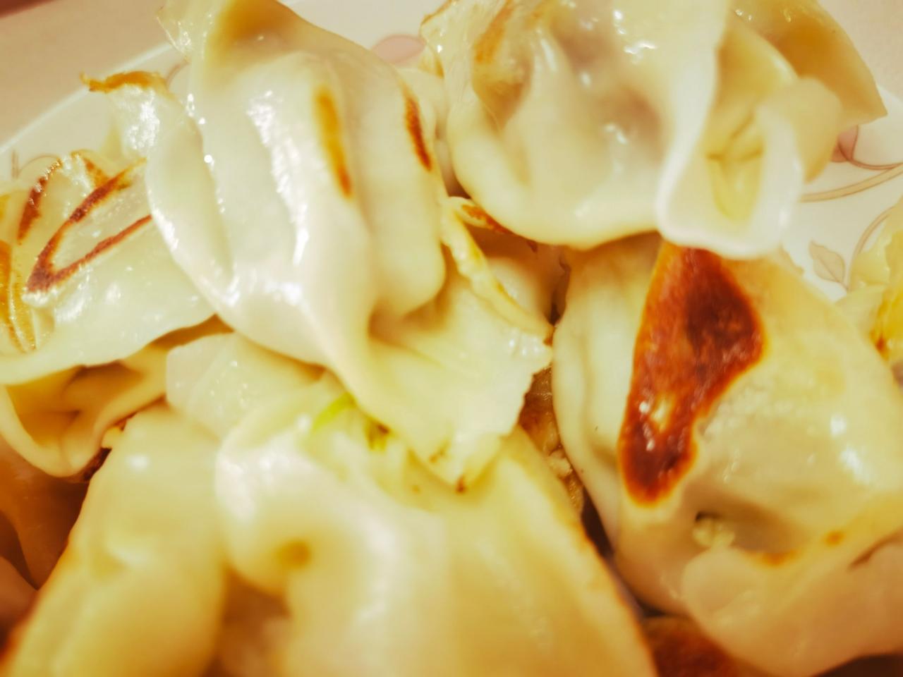 外焦里嫩的煎饺