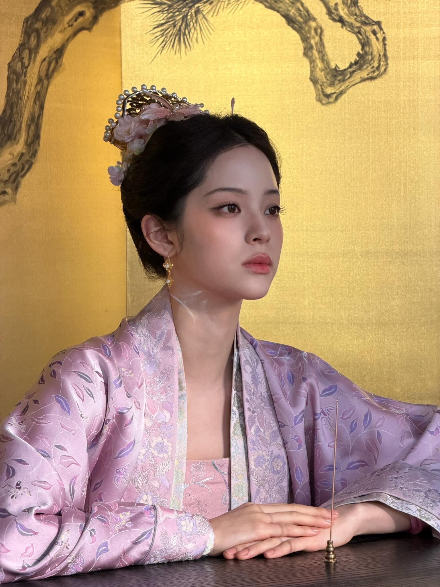 欧阳娜娜元宵晚会妆容好漂亮✨ 微博元宵汇