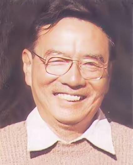 1993年，70岁的中科院院士陈彪结束了晨练并回到家中，享用过热气腾腾的早餐后，