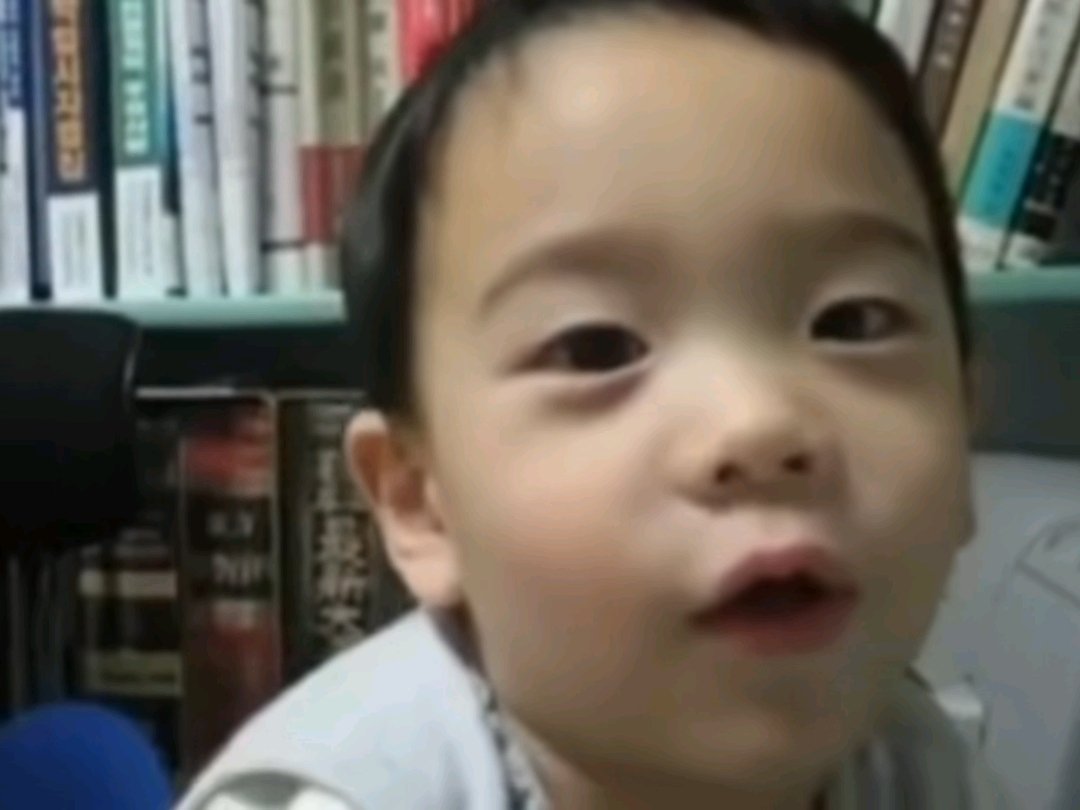 萌哭了幼雕真的好可爱好萌 