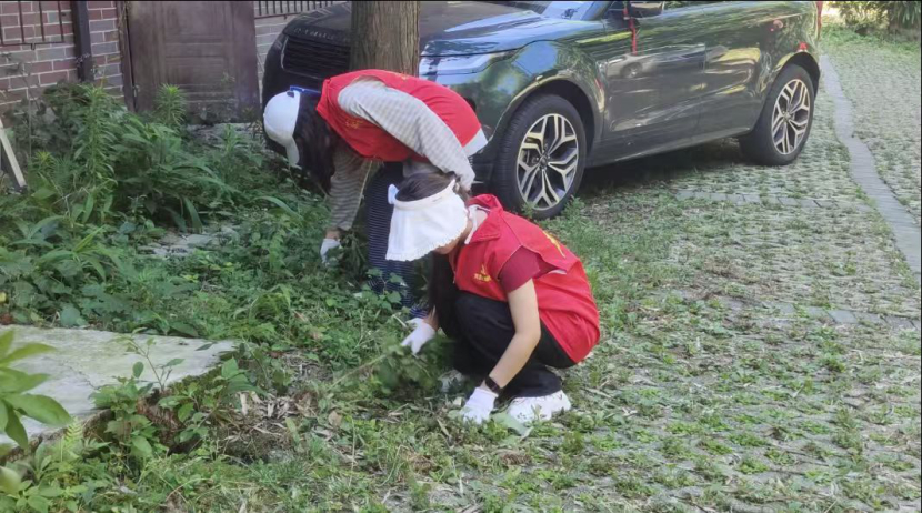 秦岭笑谈  【走进菏泽牡丹区社区，以垃圾分类科普与河道清洁助力城镇提质】曲阜师范