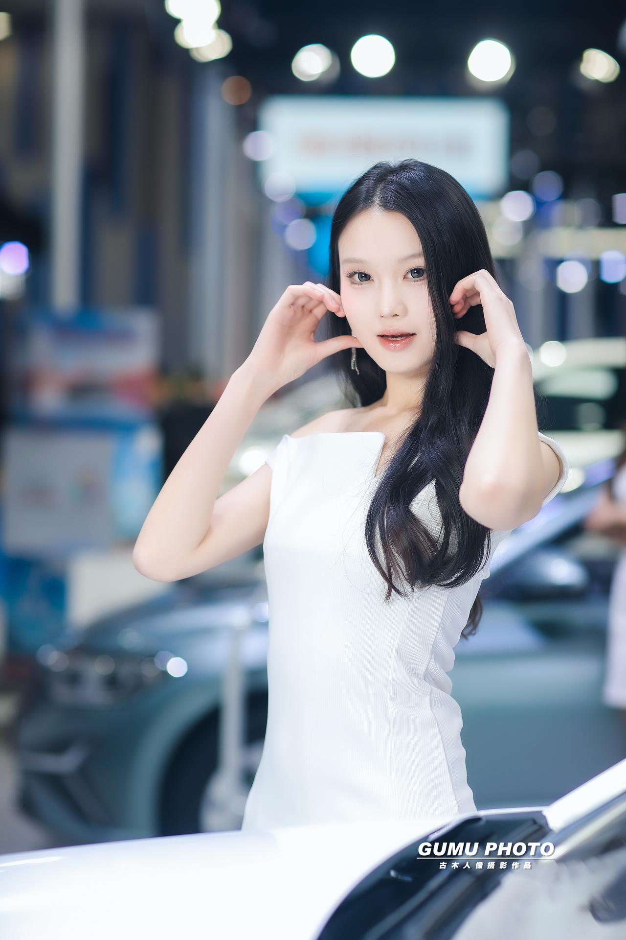 2025贵阳汽车文化节捷达展台模特小姐姐