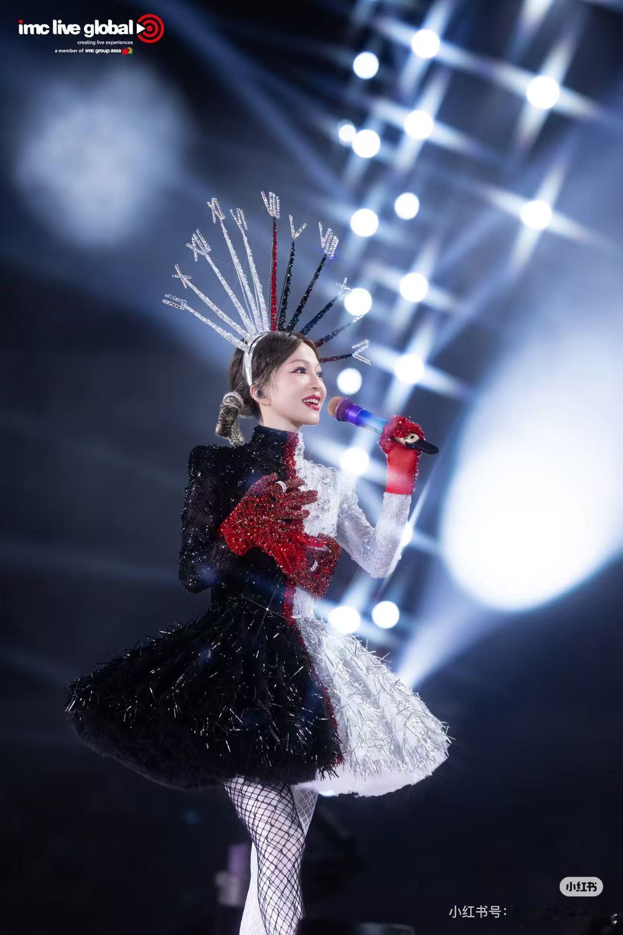 重磅消息！缪斯女王演唱会，1月18日空降重庆！ 龙兴足球场即将被五大女王的声浪点