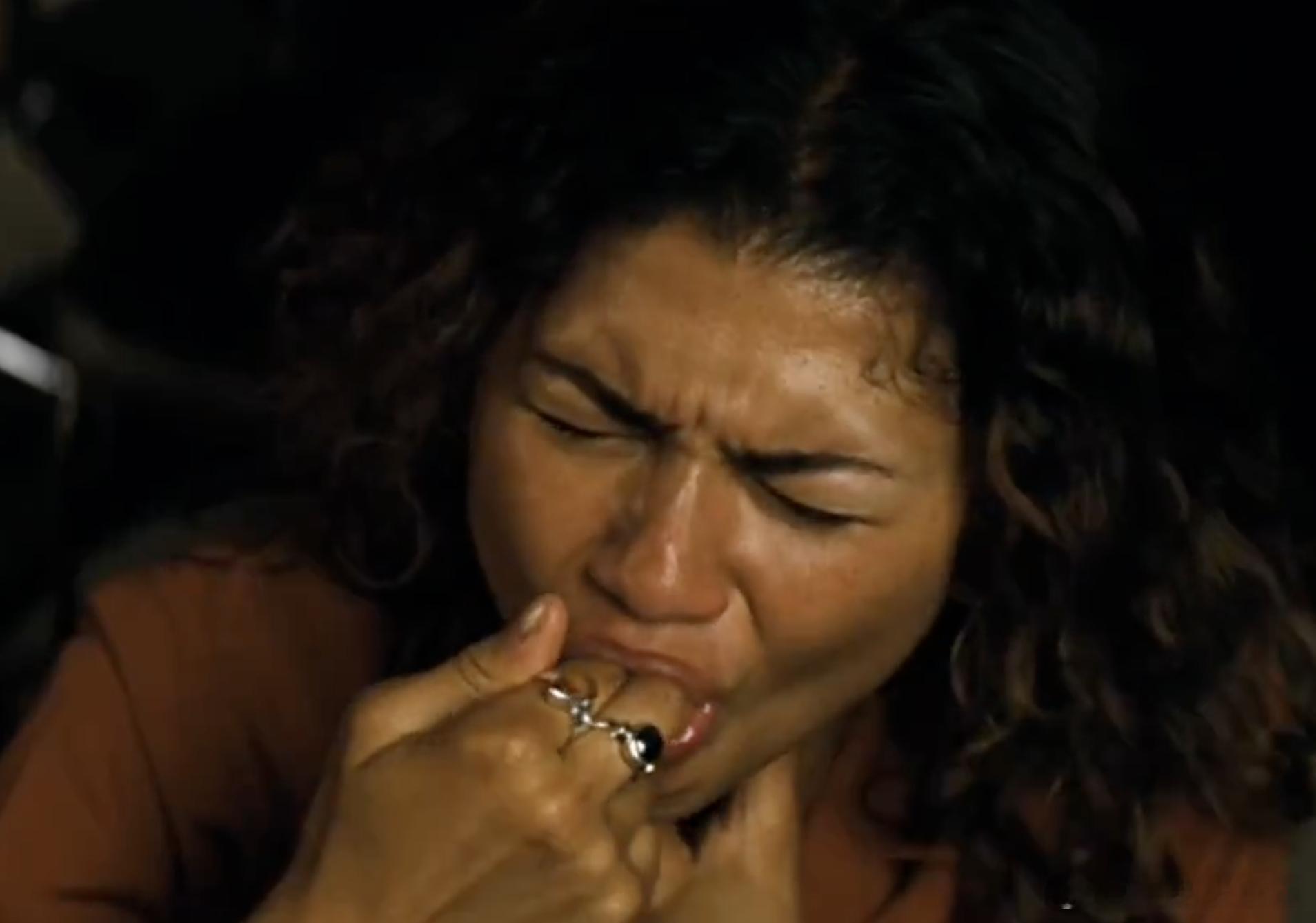 【《亢奋》第三季首播，网友纷纷吐槽剧情太过分】《亢奋》第三季阔别四年回归，粉丝们