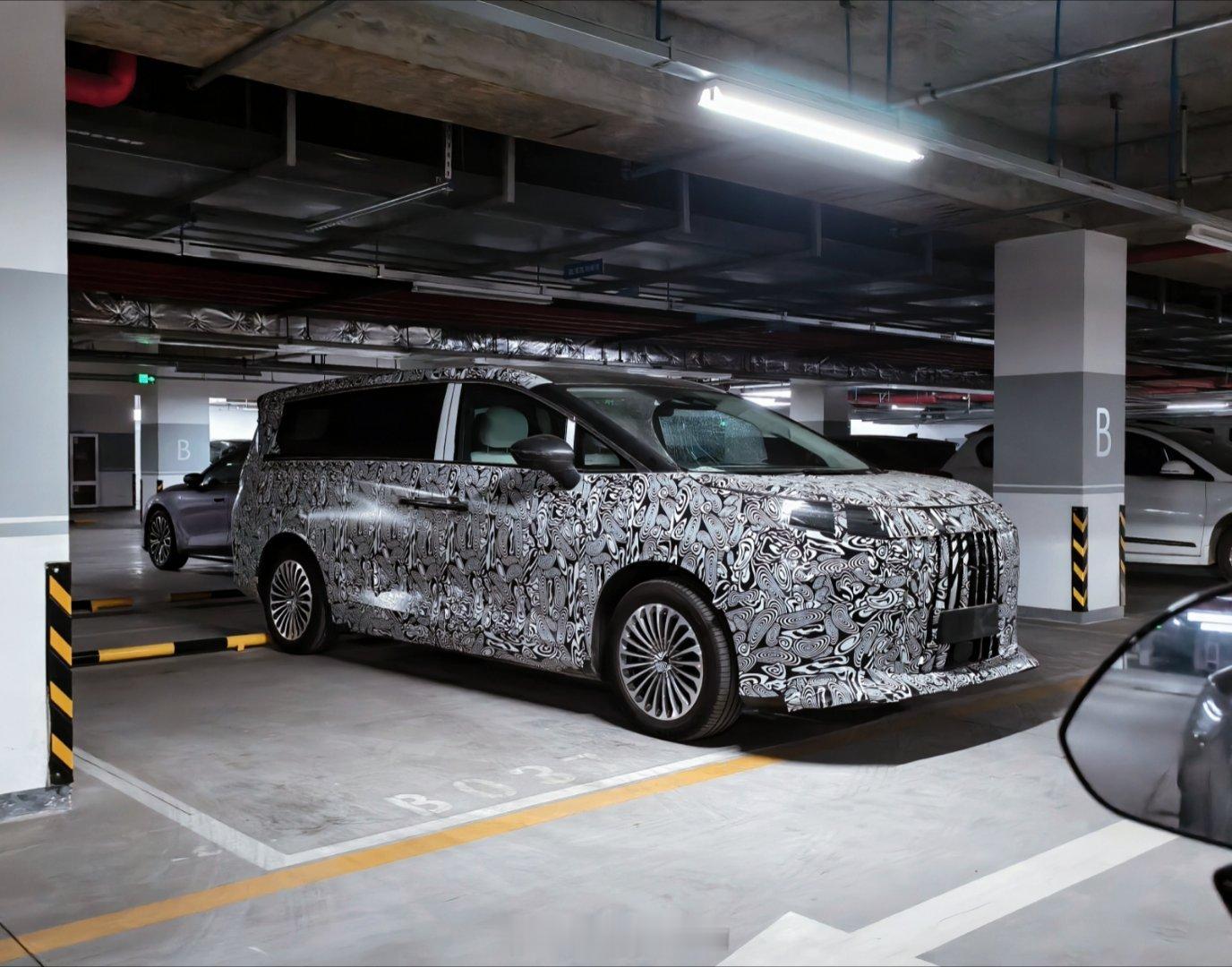 一眼极狐问道v9 呀，都快上市了咋还跑路试呢MPV 北京·中粮·祥云小镇