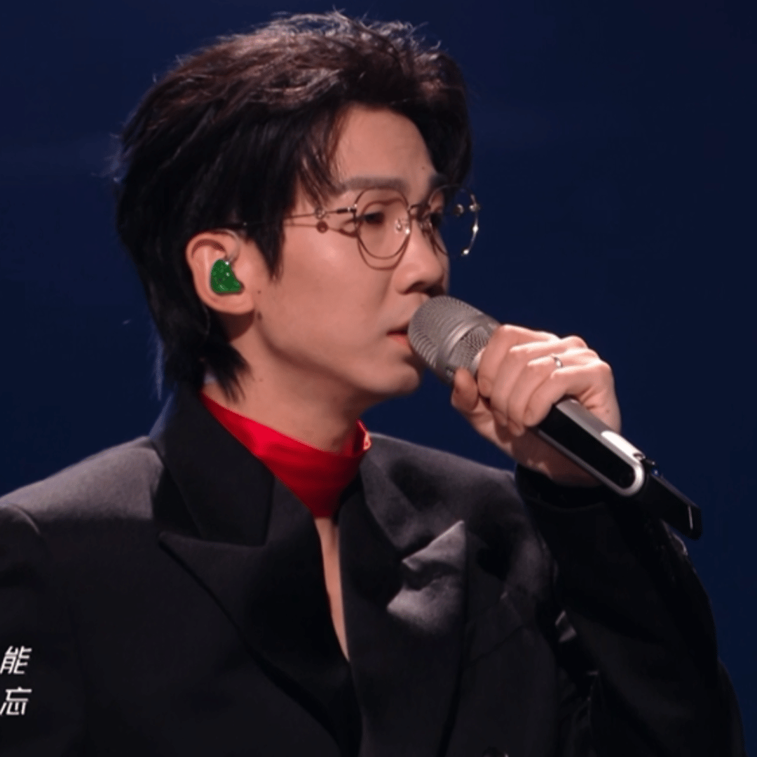 #白举纲献给阿尔茨海默症患者的歌##白举纲选曲别用亲情刀# 白举纲的《阿尔茨海默
