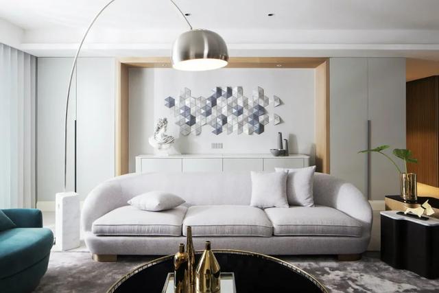 300㎡现代大平层，精致、清新、舒适，住起来很舒服