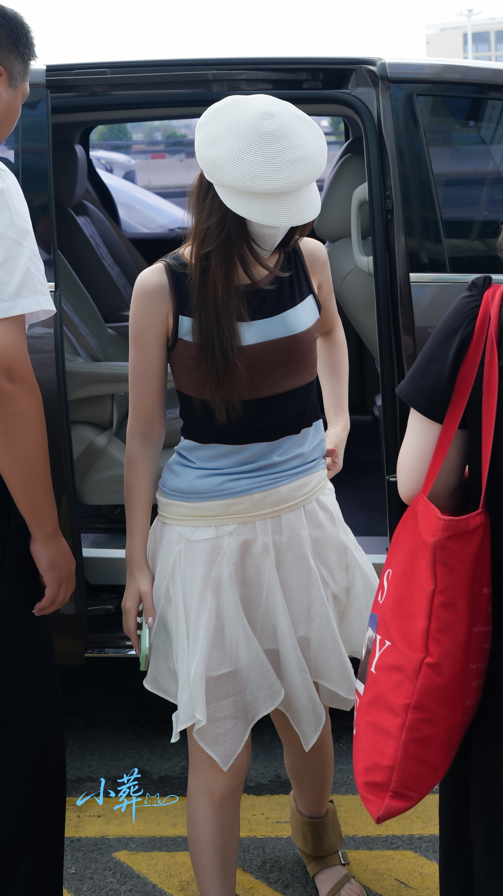 毛晓彤 毛晓彤宽窄人生 毛晓彤王伊琪 20260823｜HFE🛫劳模就是这样把