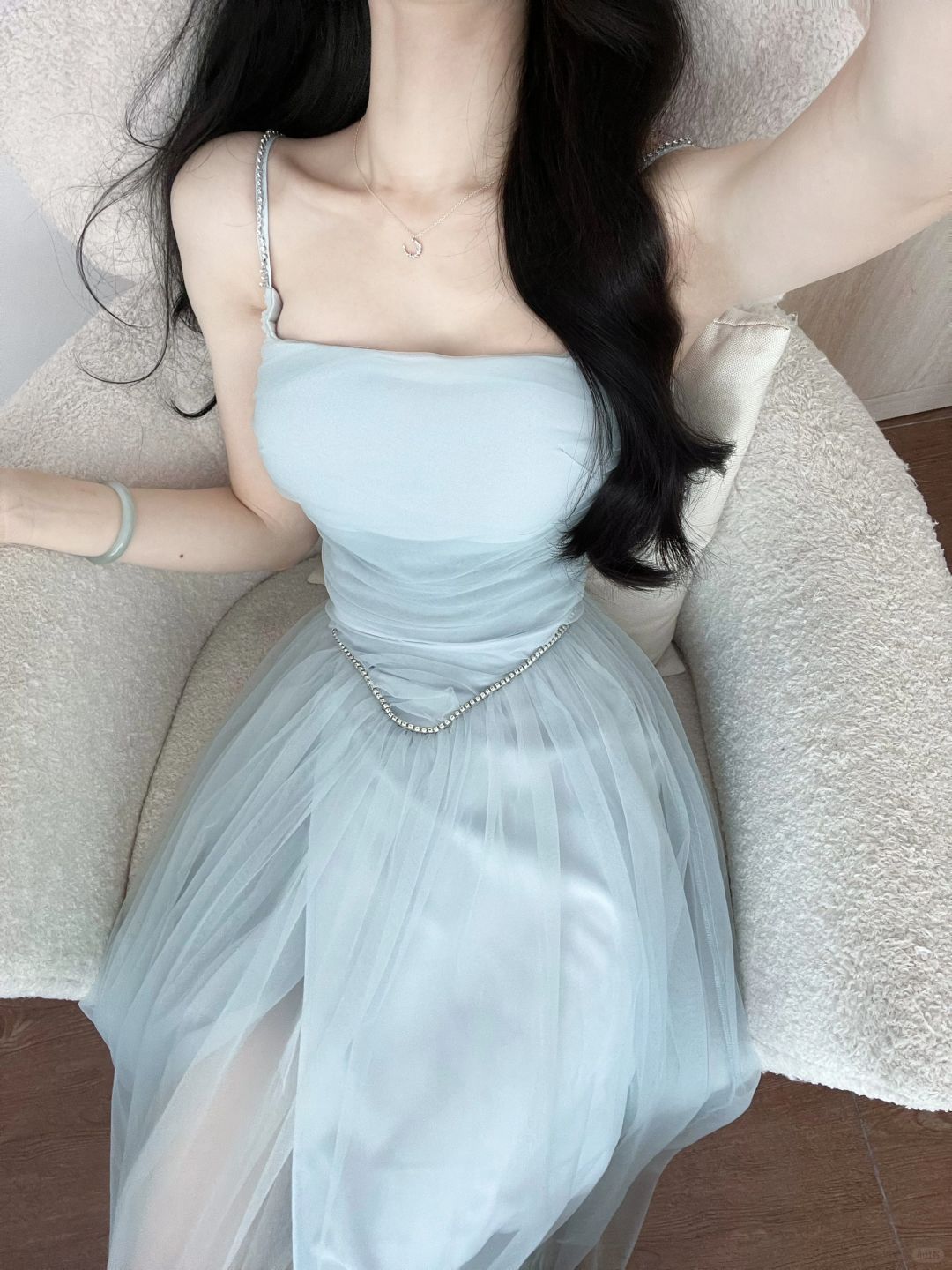 🧚🏻‍♀️