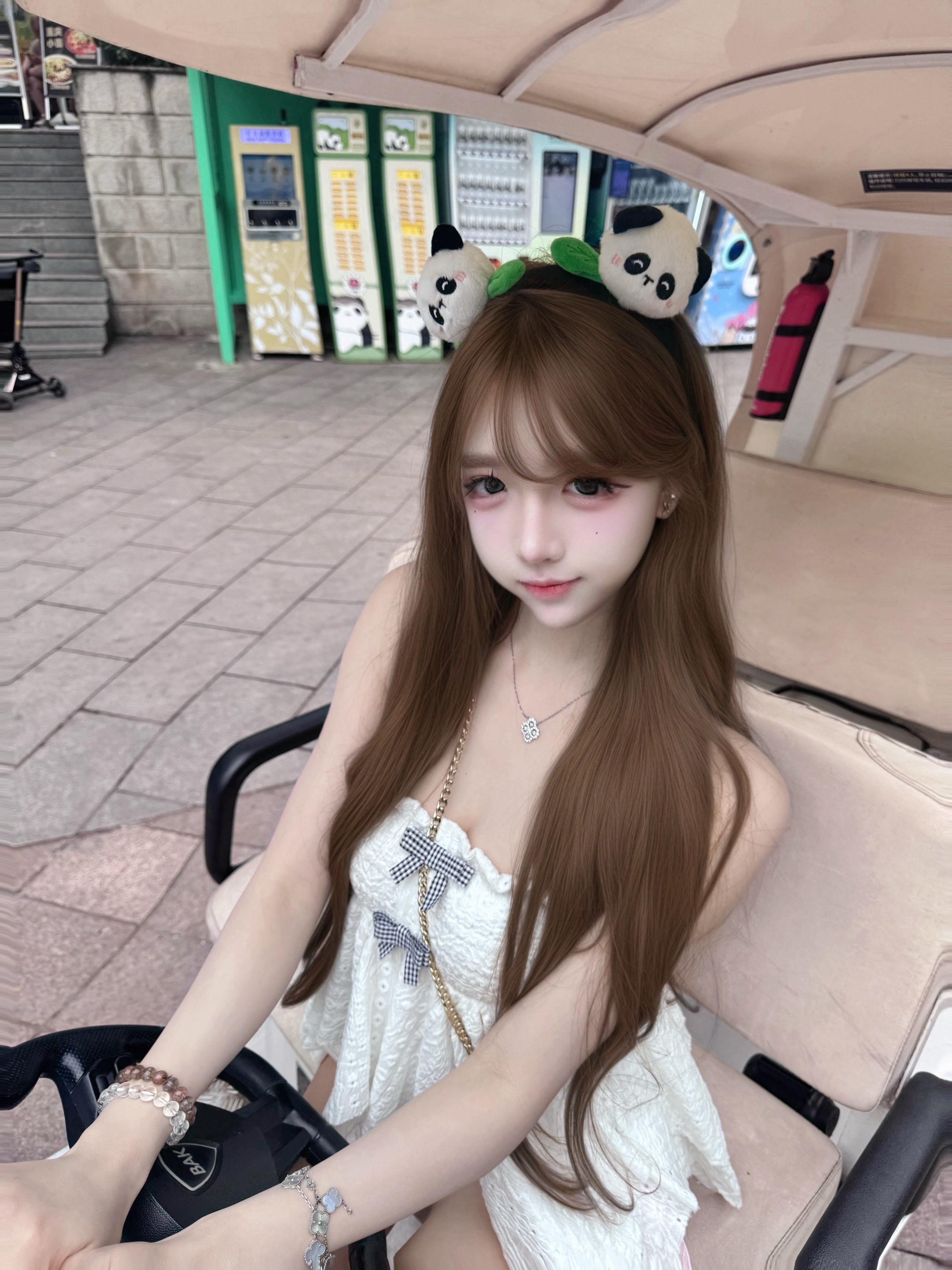突然感觉你命真好有我这么可爱大方还爱顶嘴抬杠的宝宝