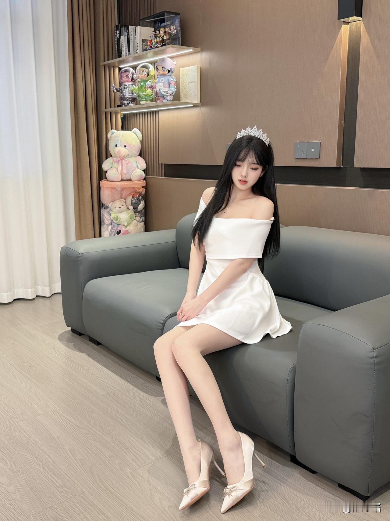 无论任何关系，只要别人不考虑你的感受，就该及时止损。”这句话听上去有些决绝，却藏