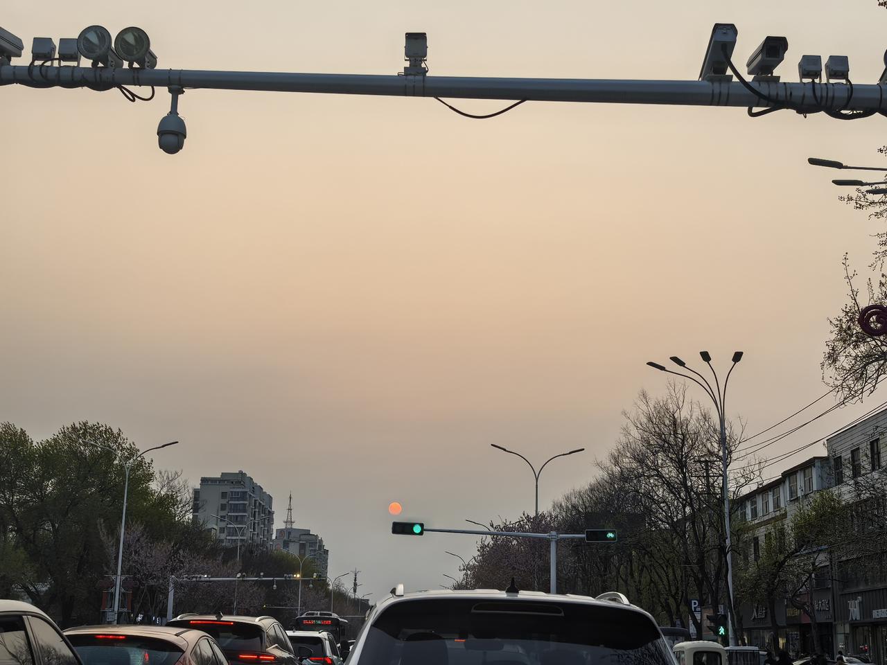 发张你手机里最美的夕阳照可以吗