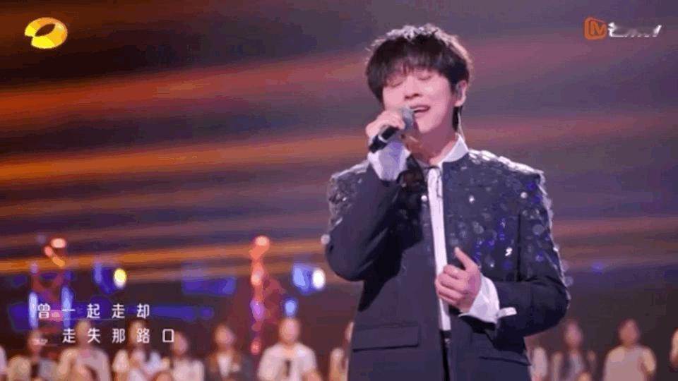 #武艺14年后再唱可惜不是你#谁的青春回来了啊！14后年武艺又唱了《可惜不是你》