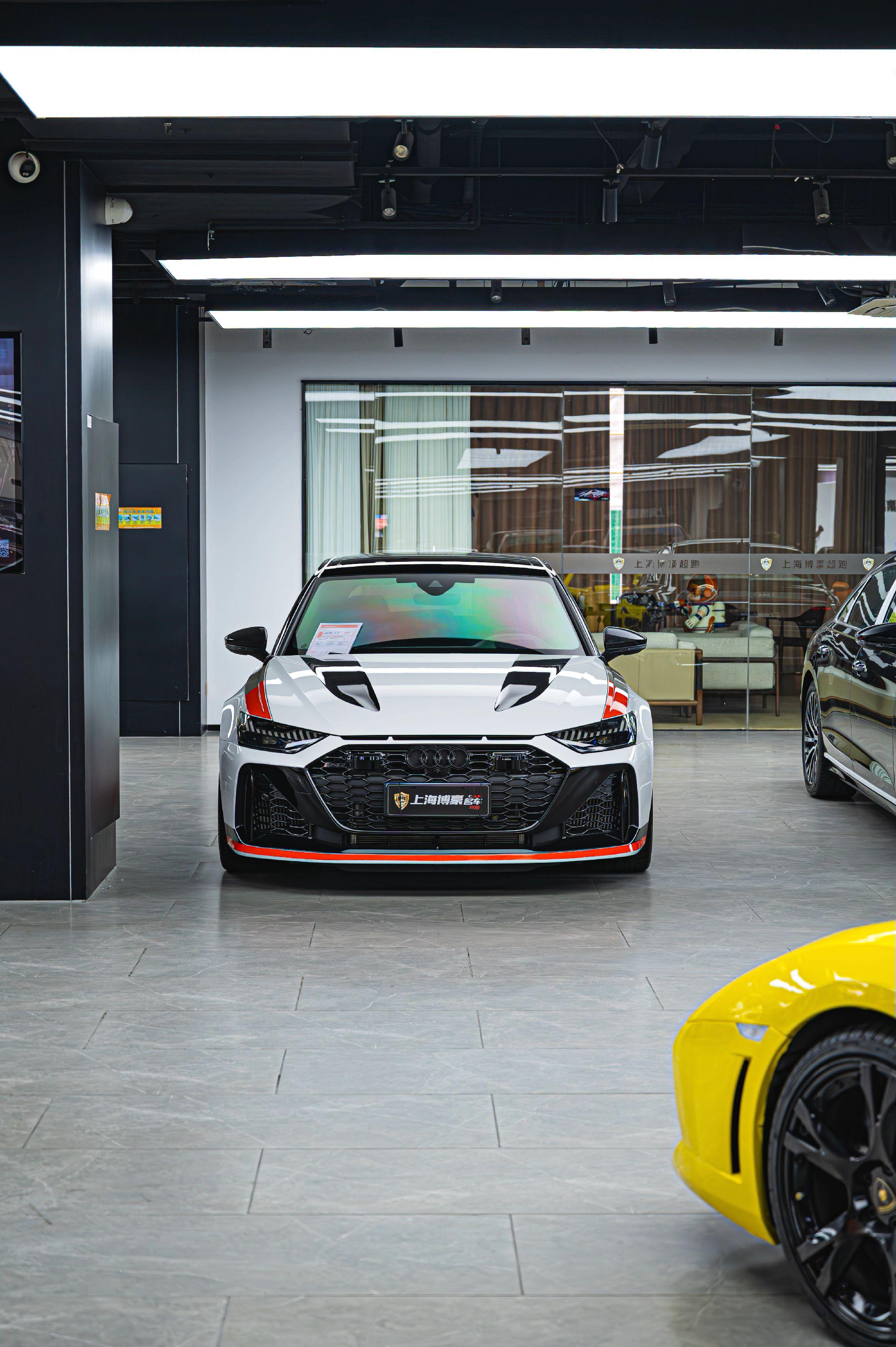 地表最强瓦罐？地表最强瓦罐，大陆配额仅66台  AUDI RS6 GT