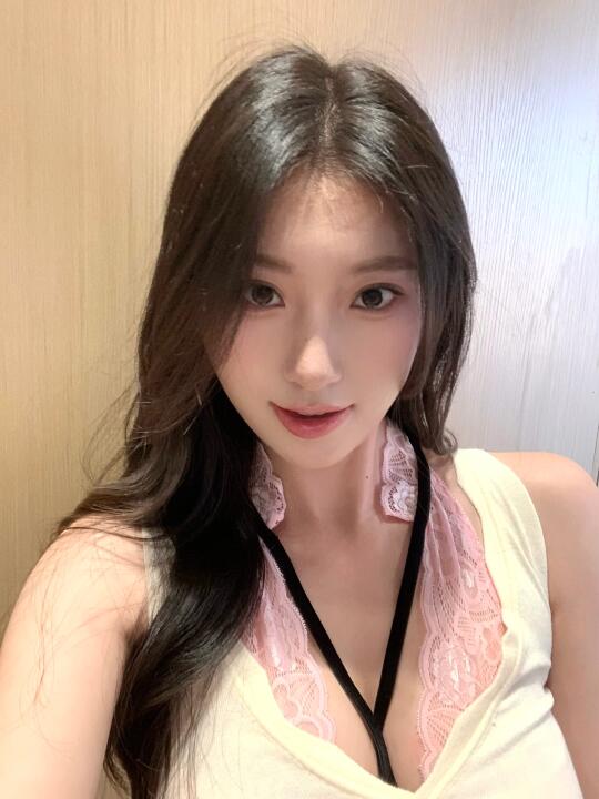 爱上我是人之常情~