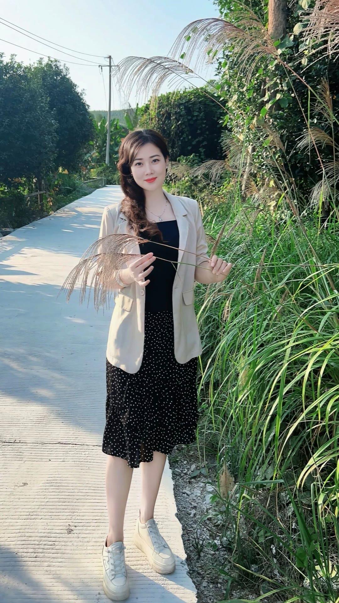 缘分本就稀薄寡淡 多是清尘浊水后会无期