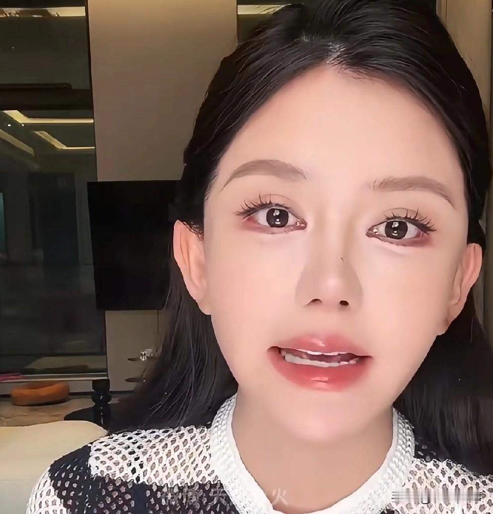 韩安冉否认患精神病，谈及与韩安冉离婚时表示，最初有情绪想指责对方，如今已冷静，因