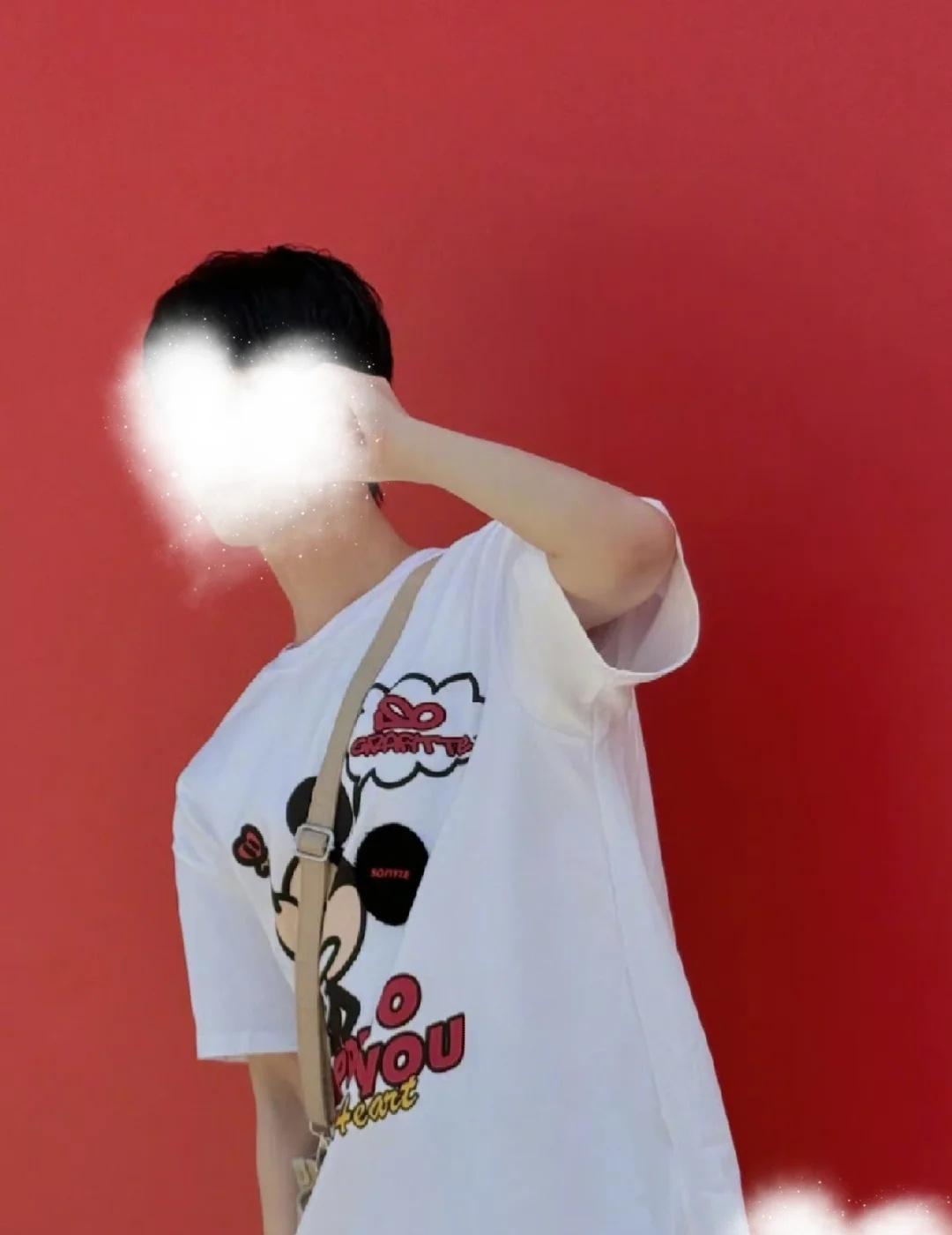 失眠了么
明亮哄你入睡
打开声音，哄你入睡