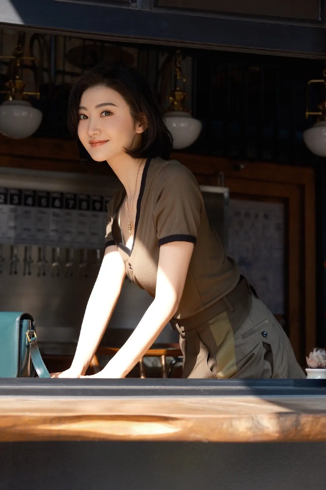 景甜。