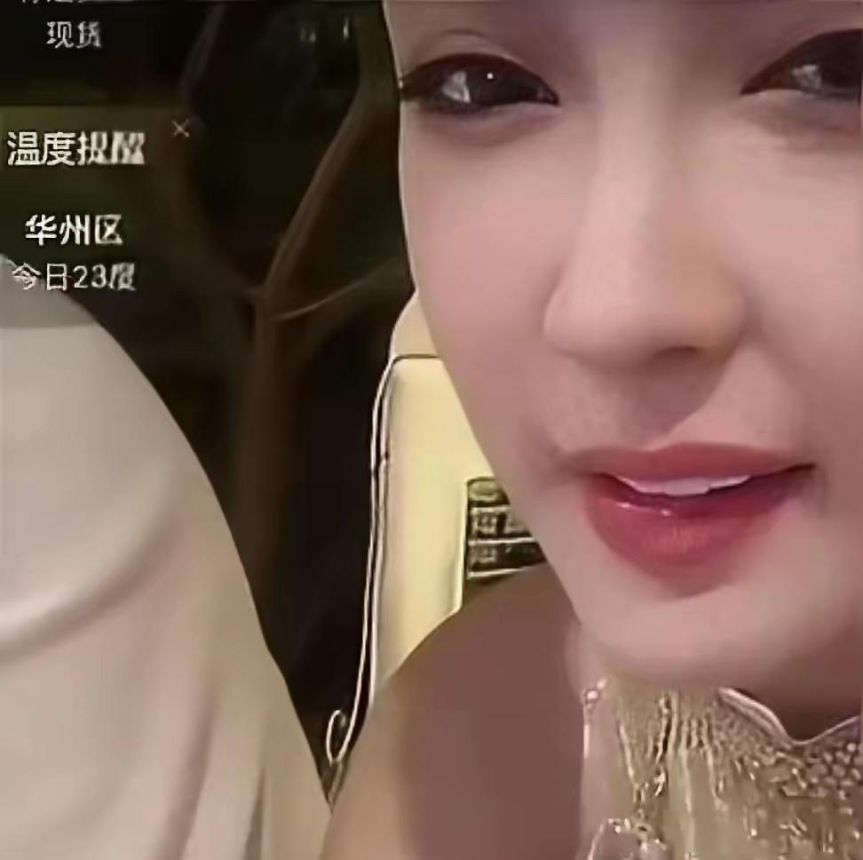 网红方丈在澳门赌桌输掉1453万的传闻经由二驴直播曝光后，迅速在全网发酵。比起一