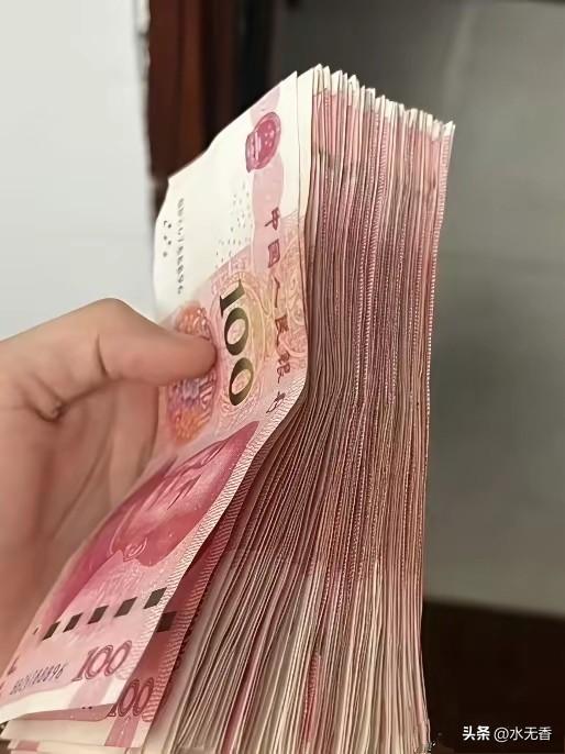 金钱是心的温度计，借出去的不是数额，是一段关系的试探。可试探往往只有两个结果：要