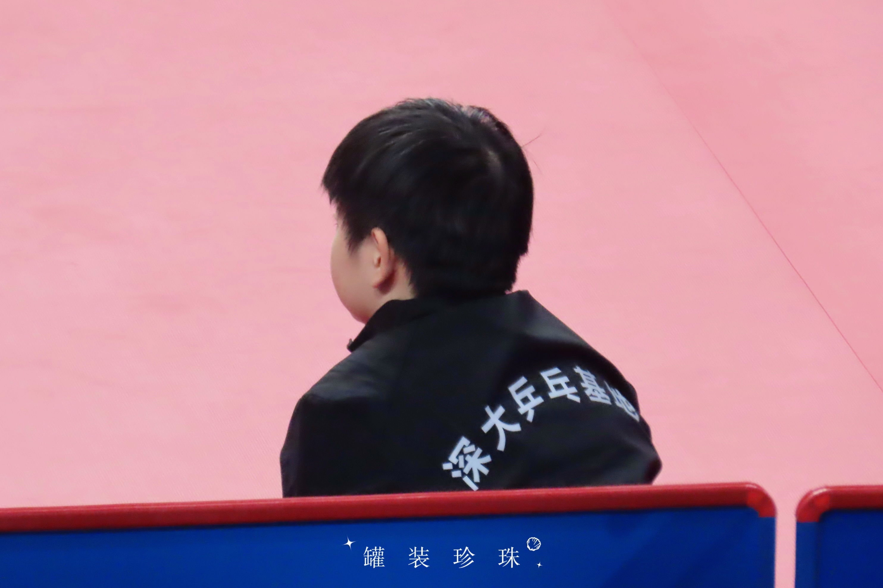 好乖好乖 小包脸颊肉我啃啃啃啃！ 