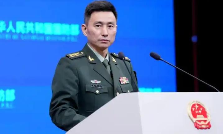 突发特讯！
中国国防部向世界通告：解放军全时待战，随时能战，战之必胜！引美西方高