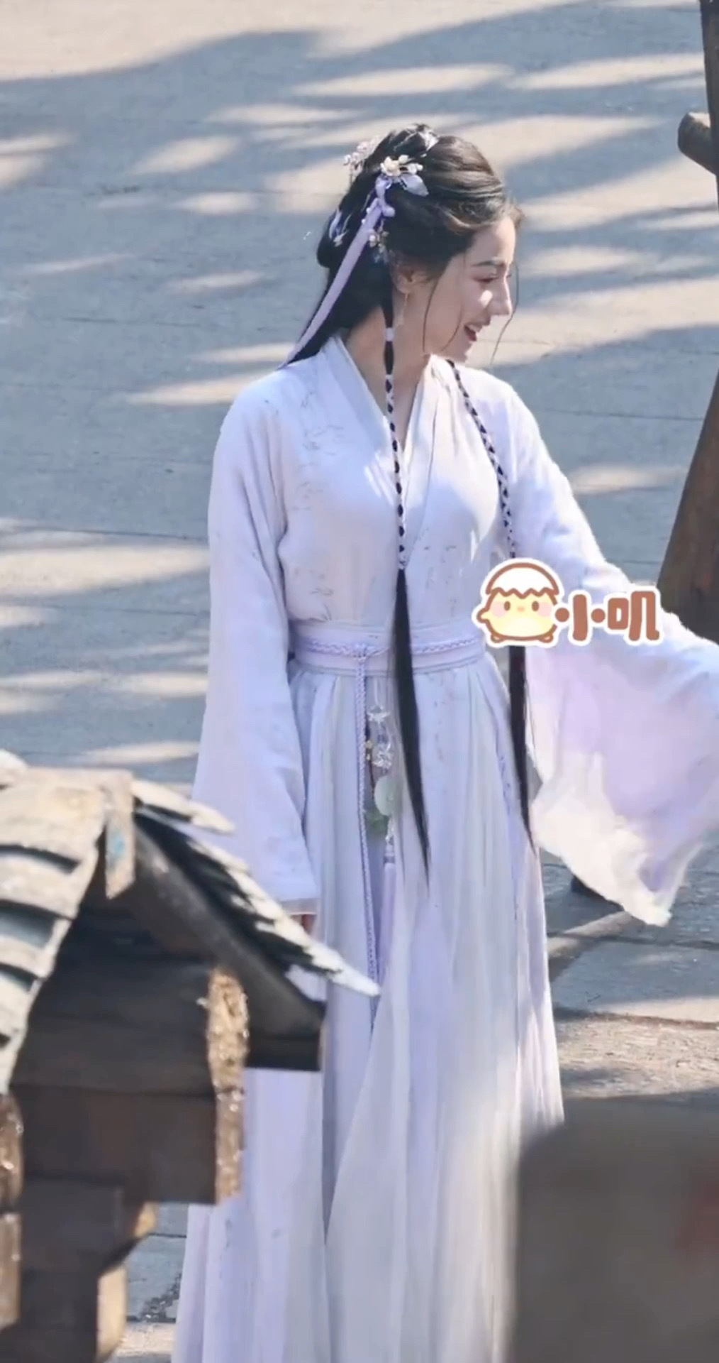 小孩牵明白了吗不然换我教教你 