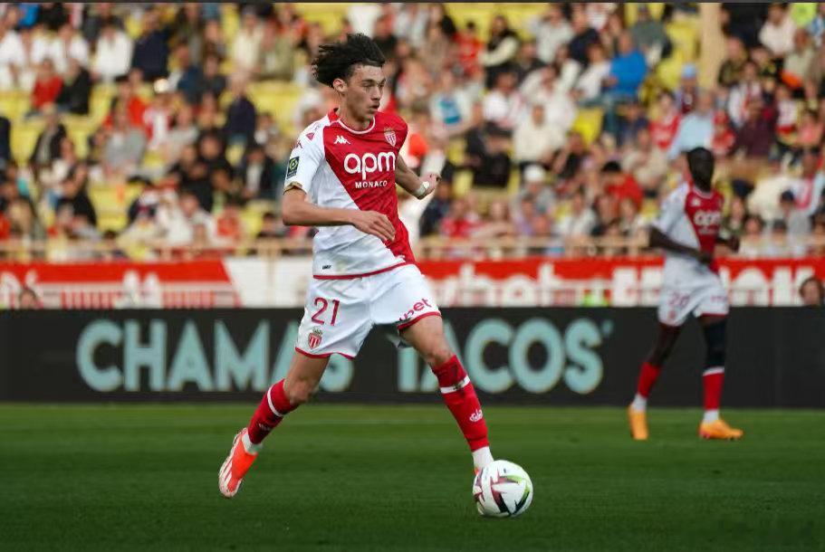 007 法甲 摩纳哥  vs 洛里昂 [12]胜负看好：胜/让胜 (-1)比分关