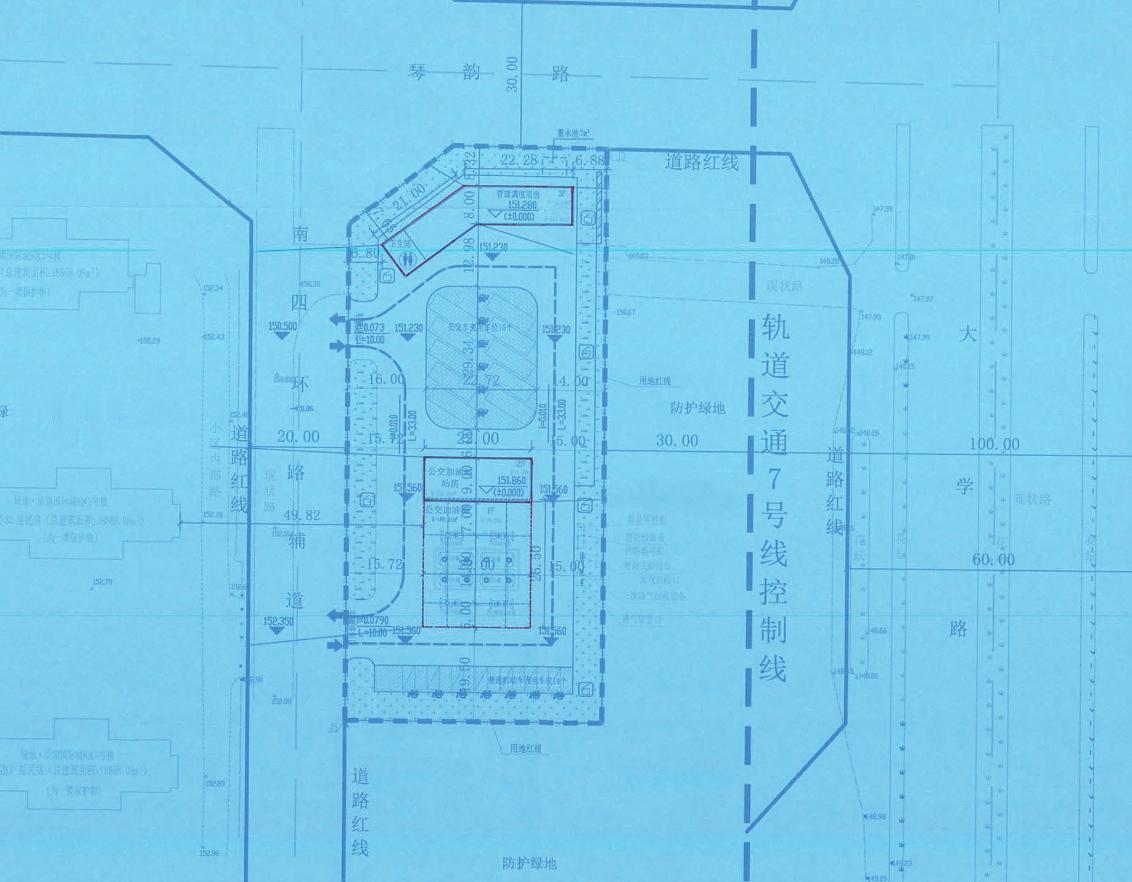 大学路南四环公交站来了！
从官网了解到，位于二七区琴韵路南、南四环路辅道东的大学