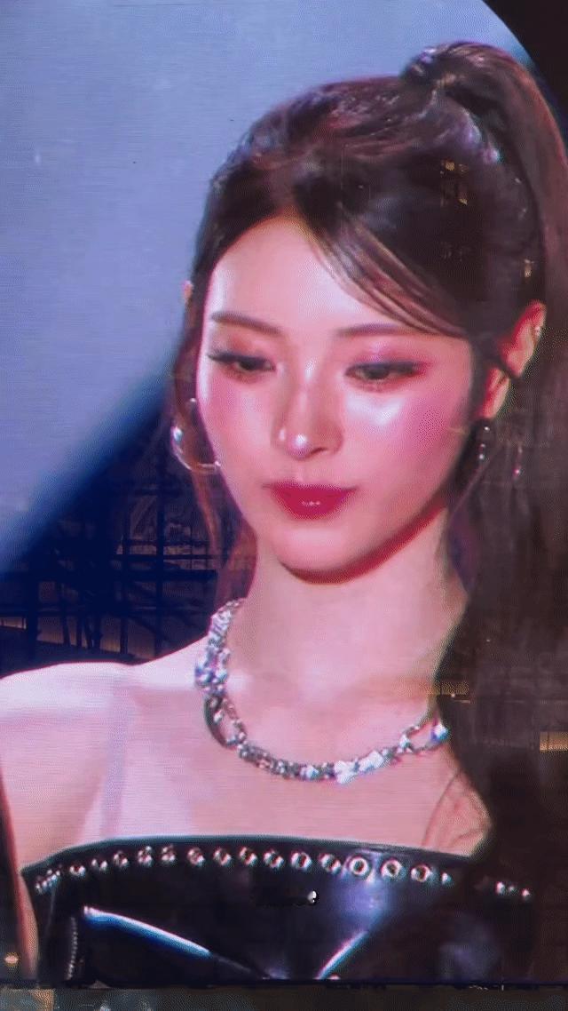 宁艺卓瘦下来真的好美 ​​​