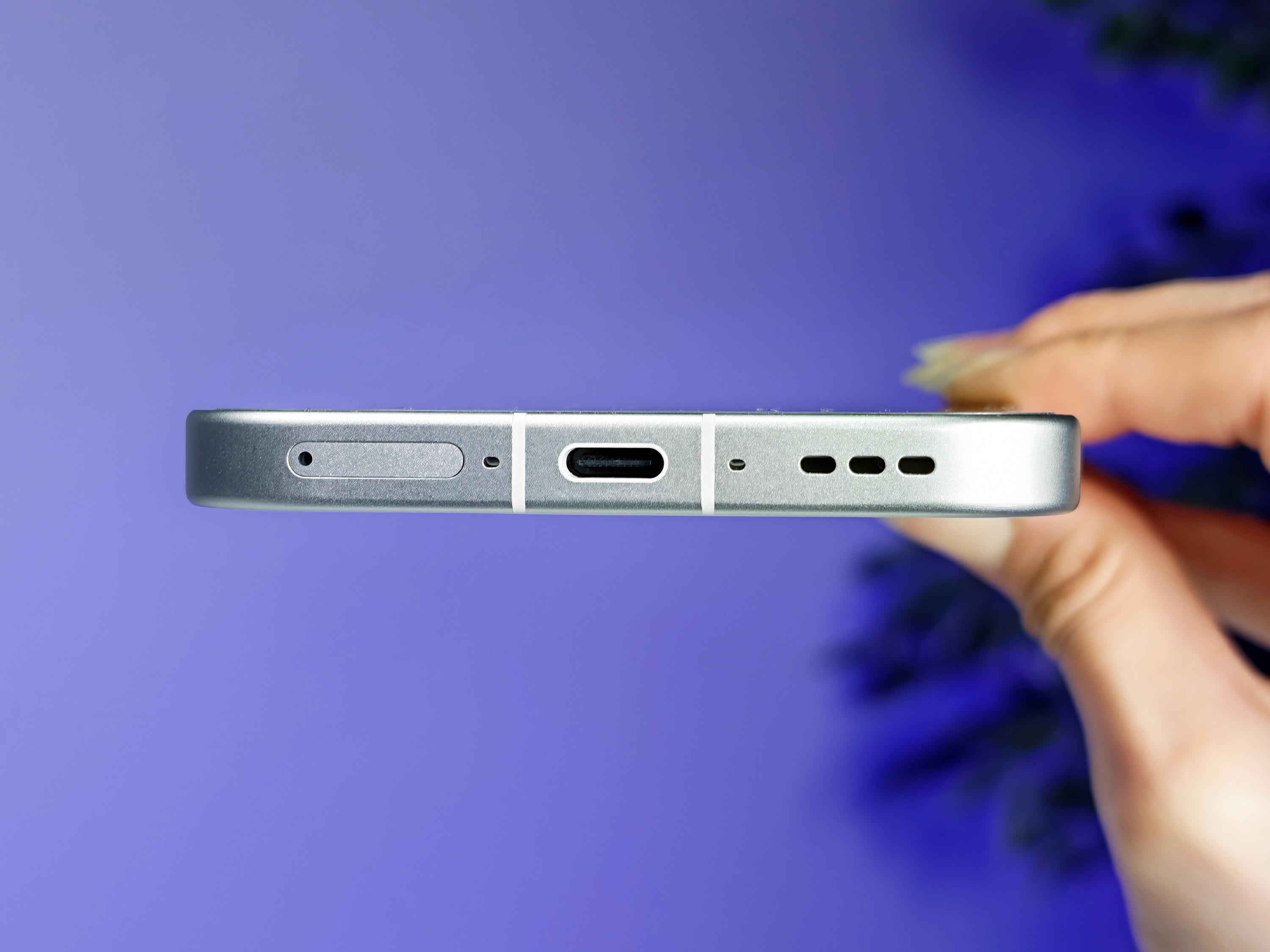 这也太细节控了，看这氛围灯一亮，OPPO K15 Pro+这电竞氛围感一下子就来