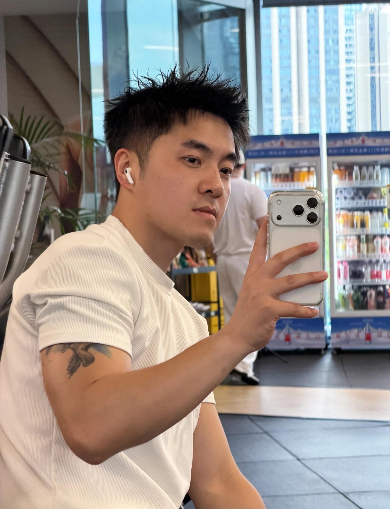 今日份便利店男孩
健身日常 随拍