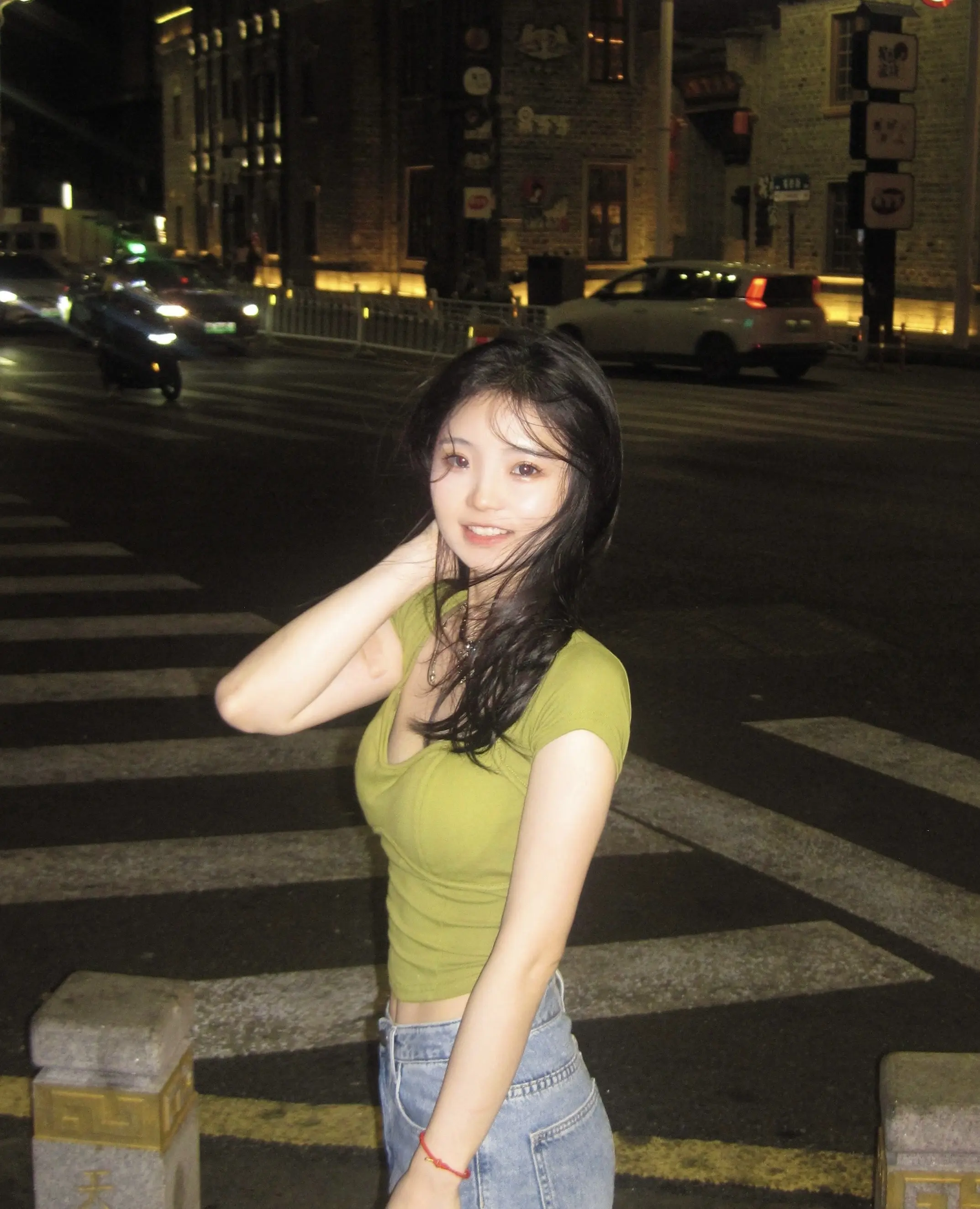 把烦心事丢掉 腾出地方装鲜花。