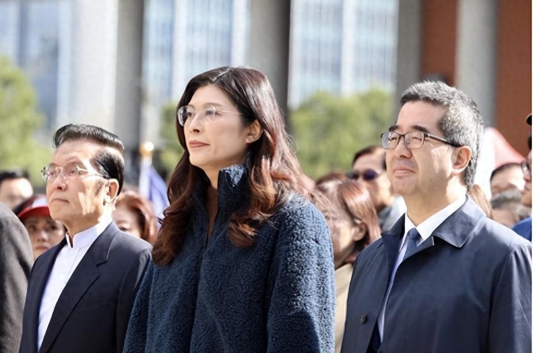 4月7号清晨，国民党主席郑丽文登上飞往上海的专机，这本是一次再正常不过的两岸交流