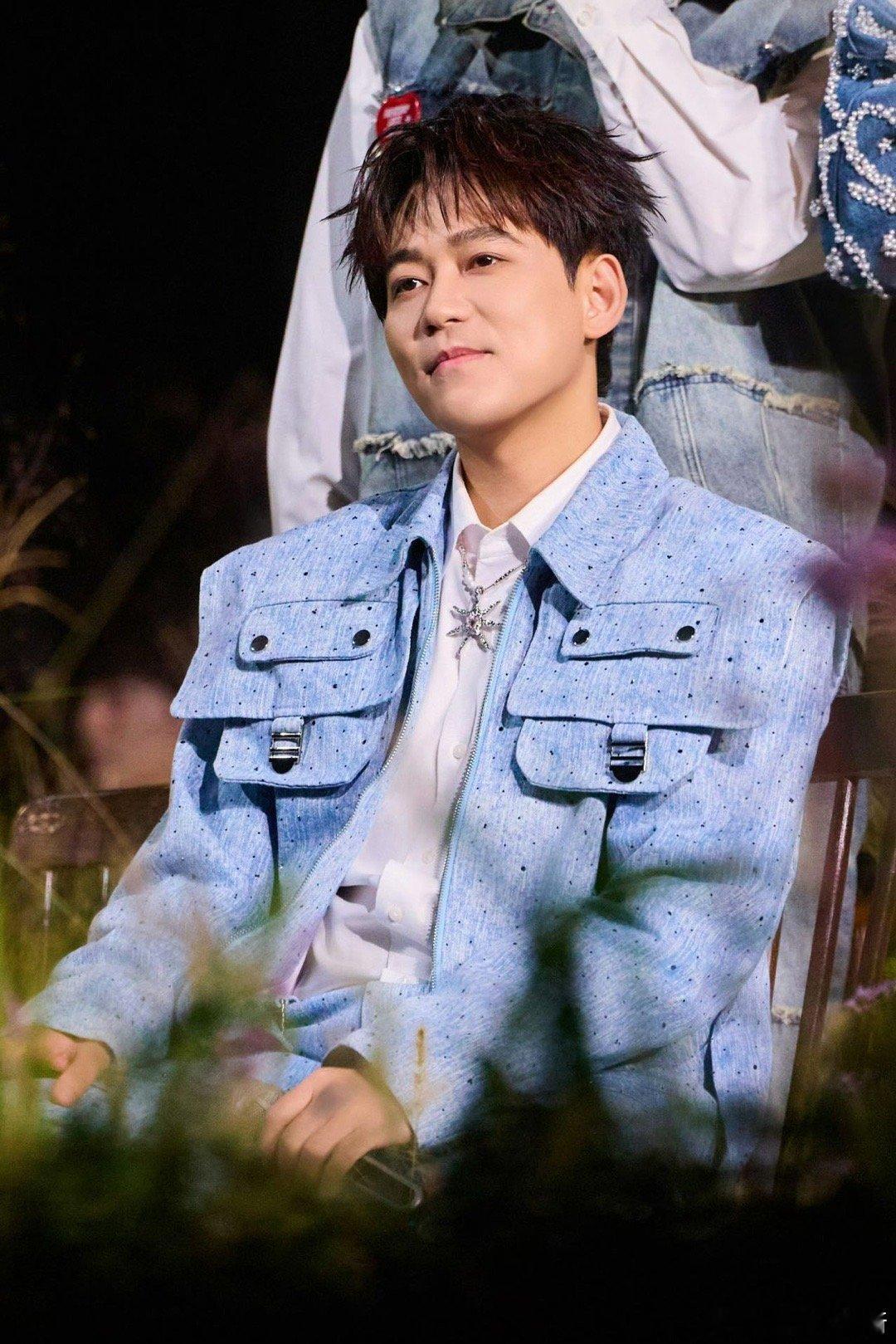 苏醒开局结局都是第一 醒哥这战绩让人热血！初舞台开局就是第一，季中不断挑战新舞台