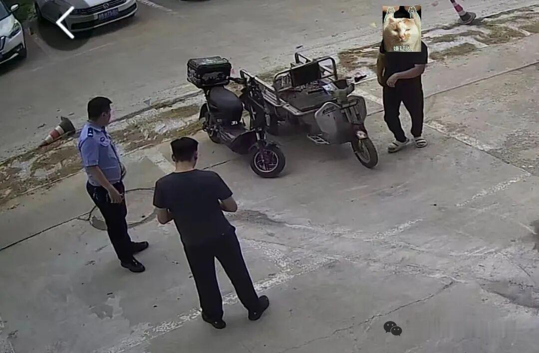 老板盗窃电动车还百般抵赖，最终被行政拘留
 
近日，山东滨州滨城公安彭李派出所调