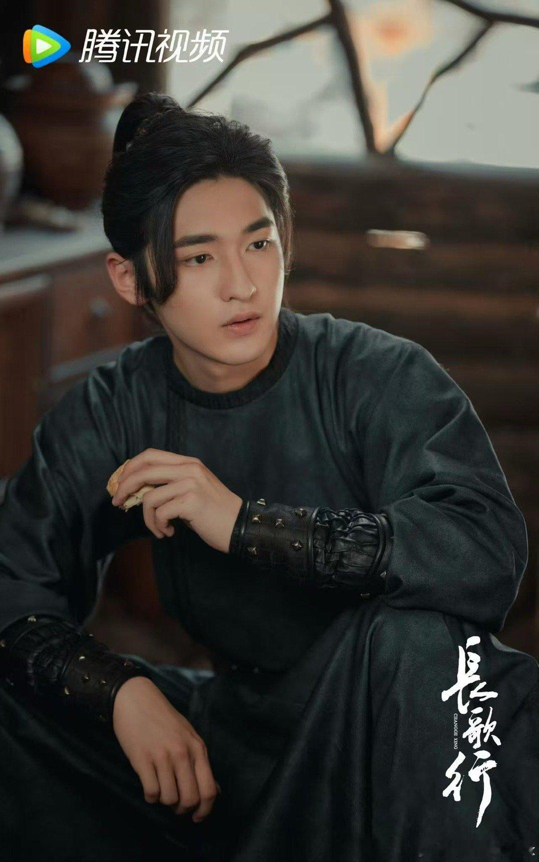 很喜欢《长歌行》里吴崇轩演的绪风，忠犬侍卫好贴脸🐶长歌有危险他永远第一个冲上去