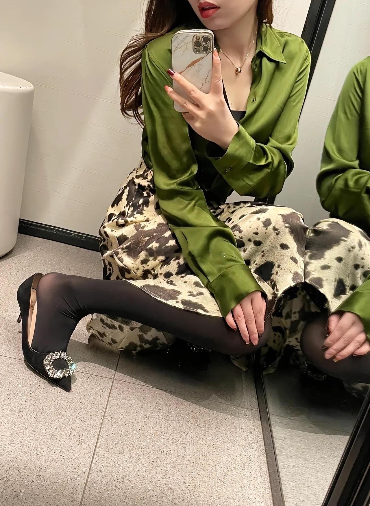 姐姐给你的心情添加一点多巴胺可否🥂